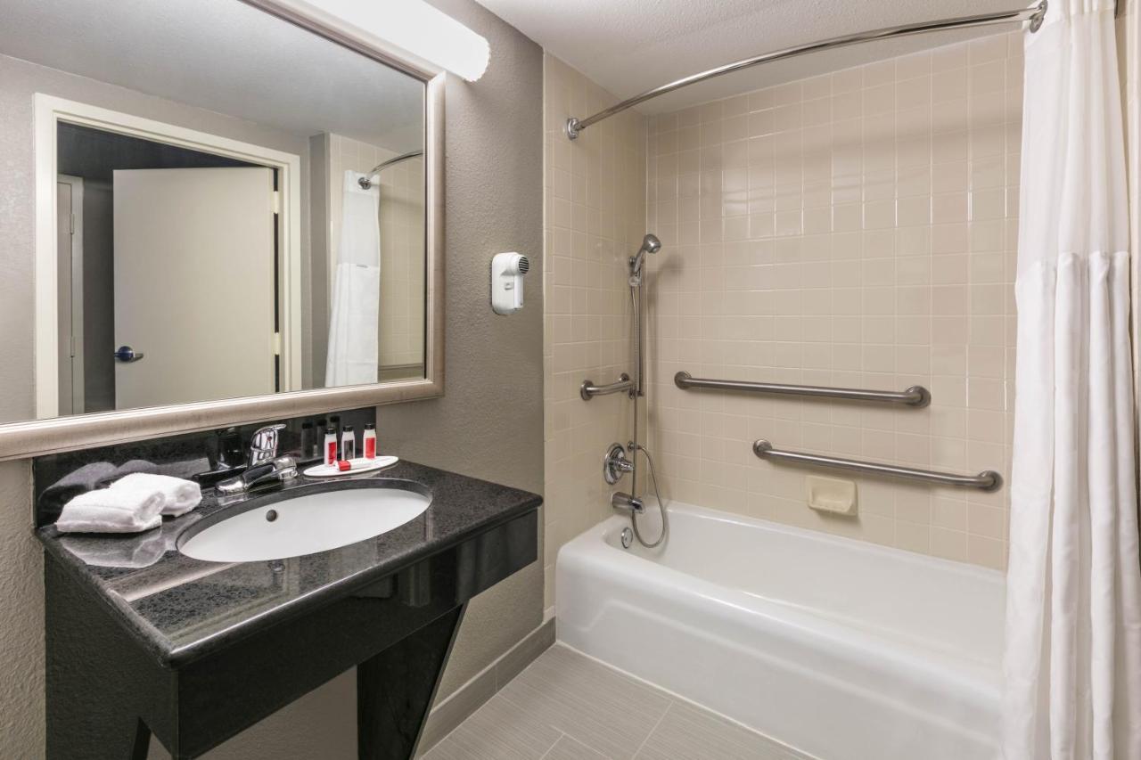 Boutique Hotel Texarkana Bagian luar foto